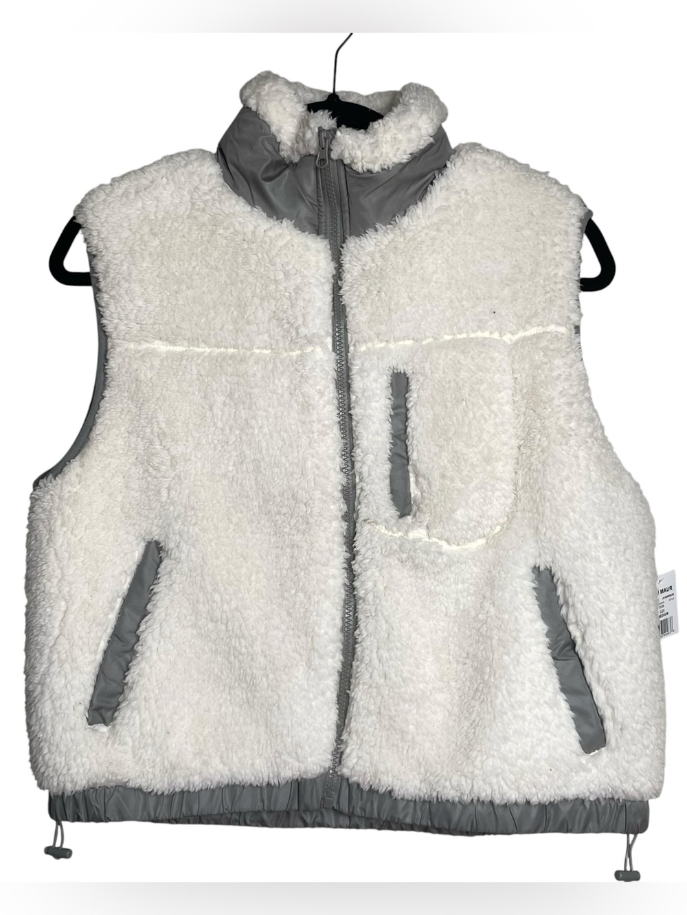 Thread And Supply NWT from Von Maur Faux Sherpa Zip Vest Pockets Ivory Gray Sz M
